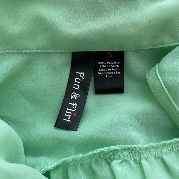 Sleeveless Dress Blouse - Picture 6 of 6